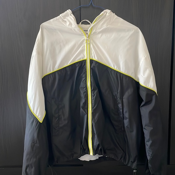 Garage Windbreaker. - Picture 1 of 1